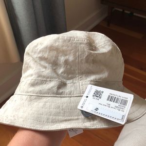 Brand new Lululemon Bucket Hat